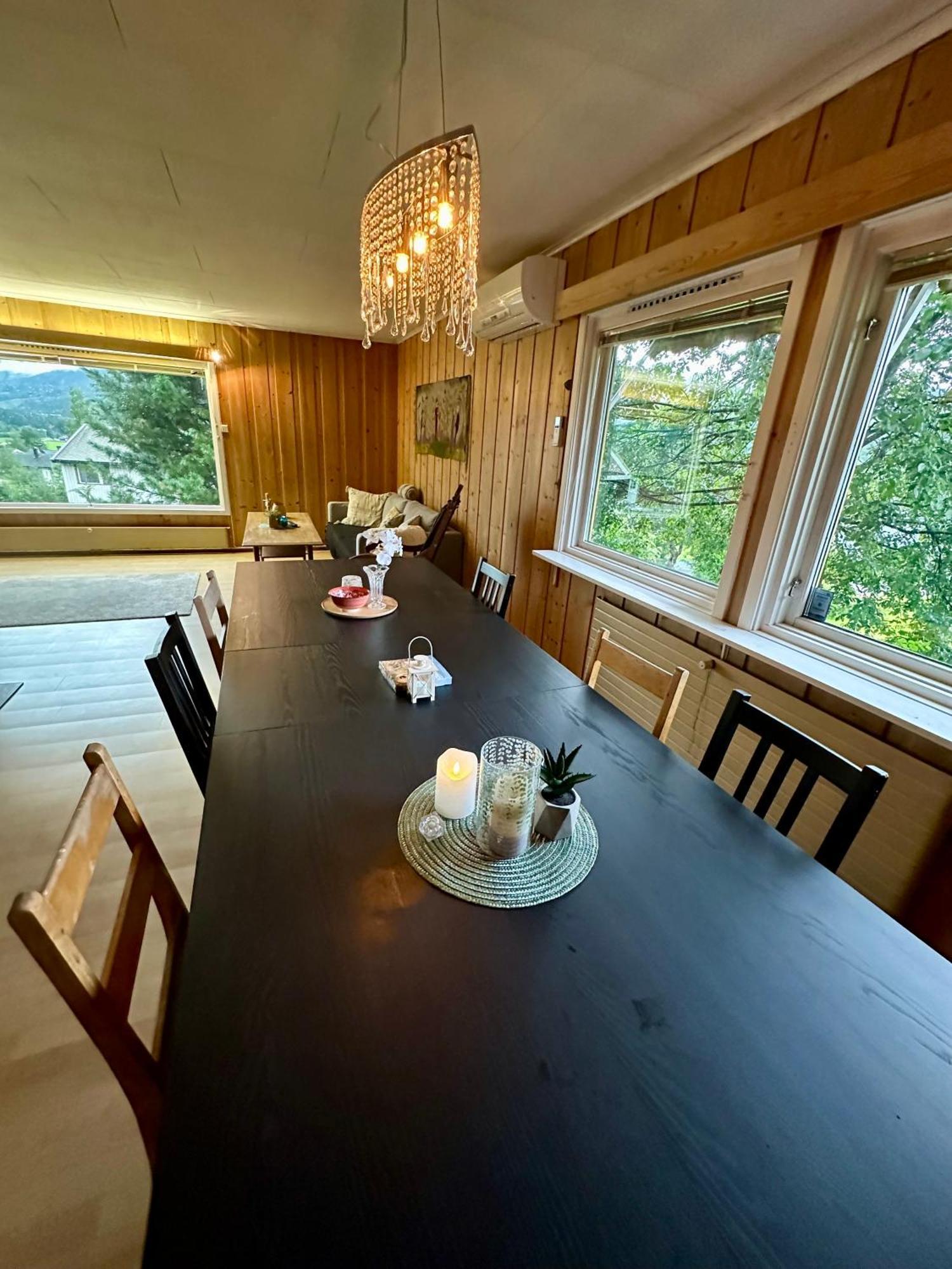 Apartment Trivelig Med Gratis Parkering Pa Stedet
