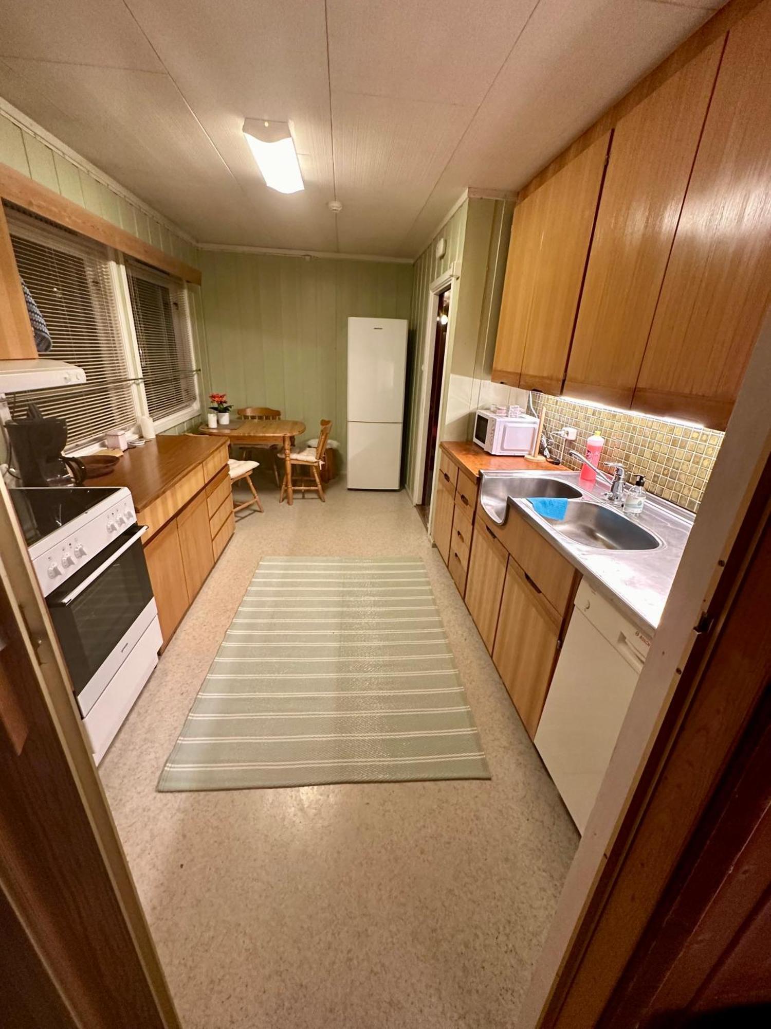 Apartment Trivelig Med Gratis Parkering Pa Stedet