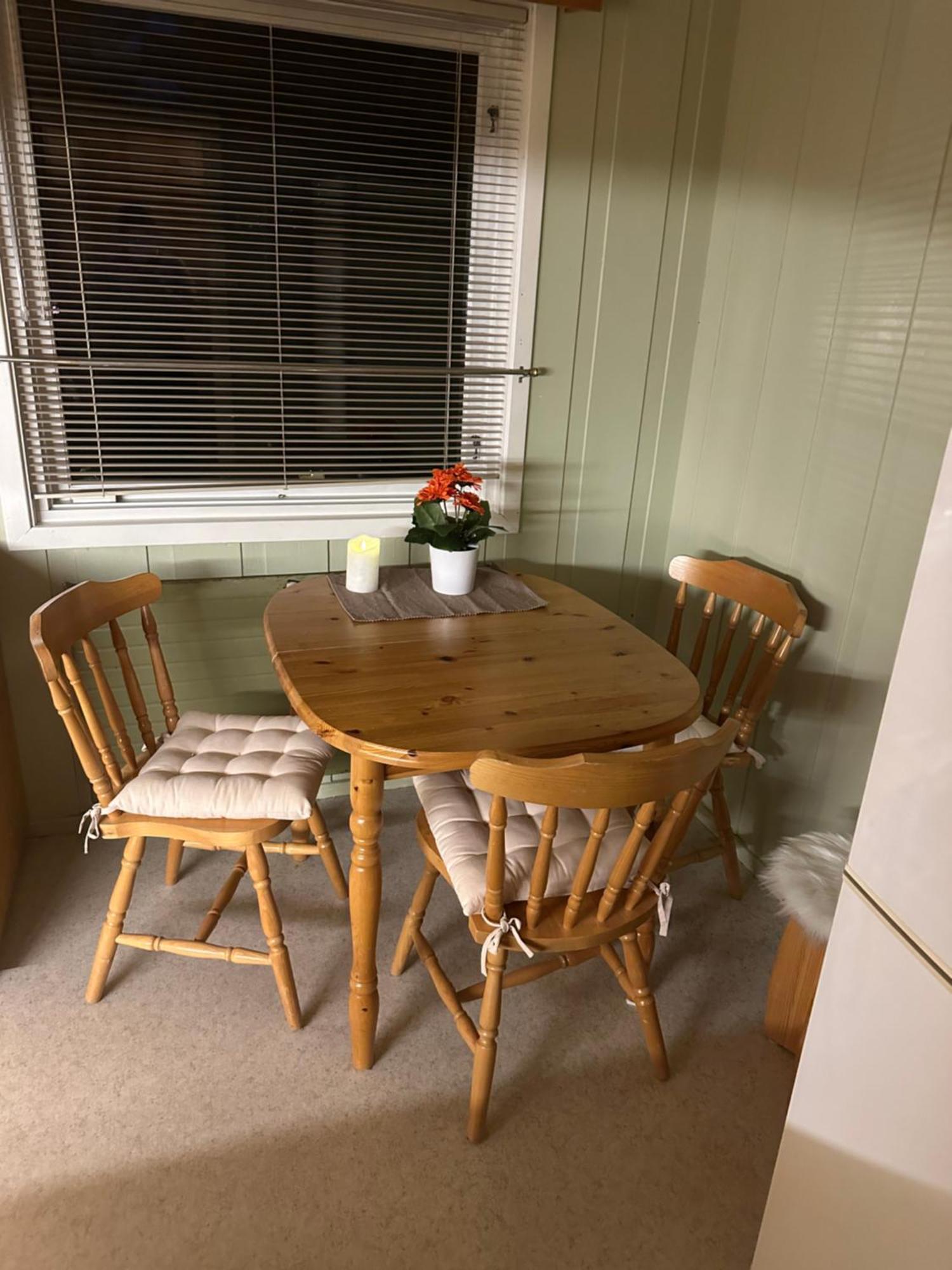Trivelig Med Gratis Parkering Pa Stedet